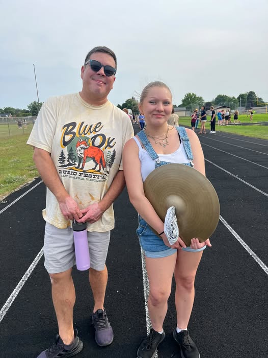 Rain Laes Obituary, Death - Menominee Community Mourns 16-Year-Old Student Remembered for Music, Theater and Generosity